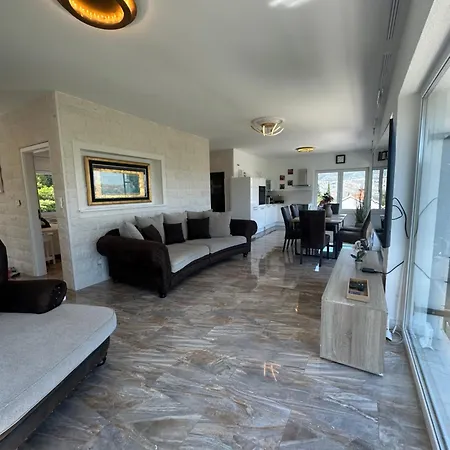 Apartment Ellara Penthouse *