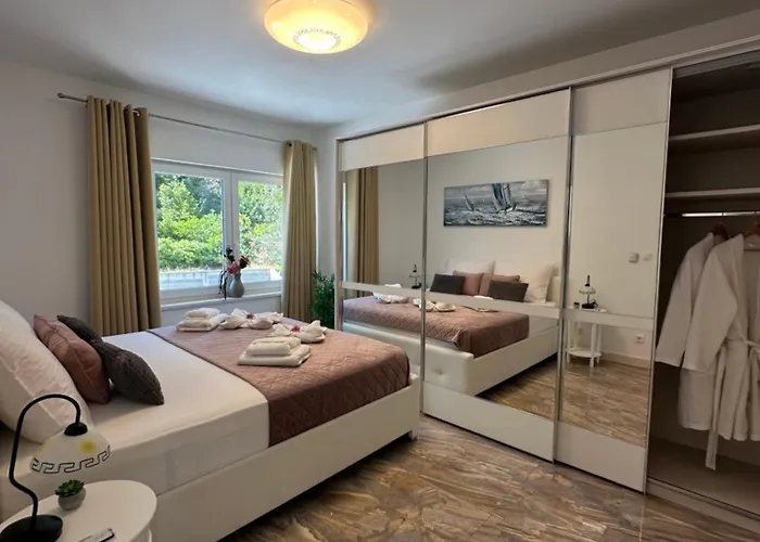 Διαμέρισμα Ellara Penthouse Zrnovo