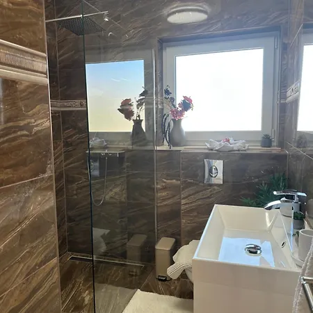 شقة Ellara Penthouse