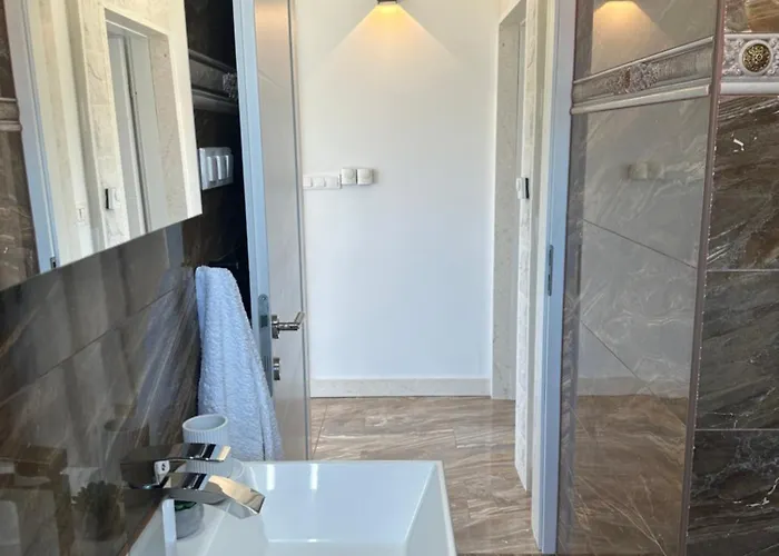 Appartement Ellara Penthouse Zrnovo