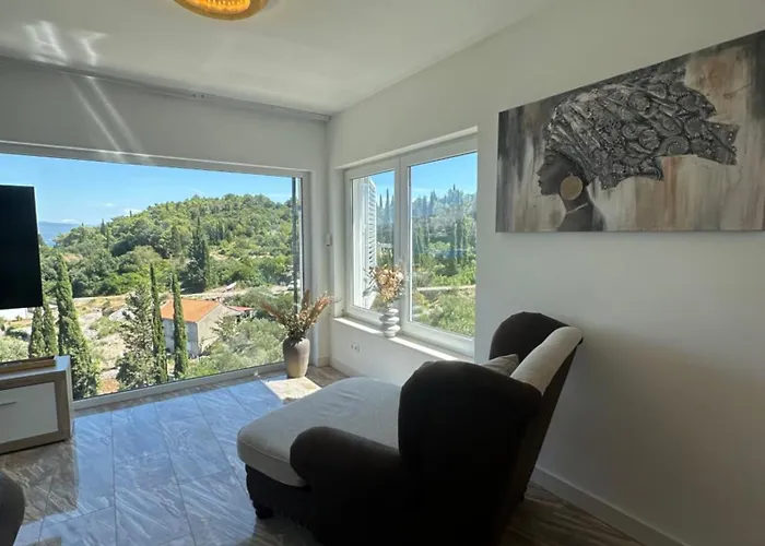 Appartement Ellara Penthouse *